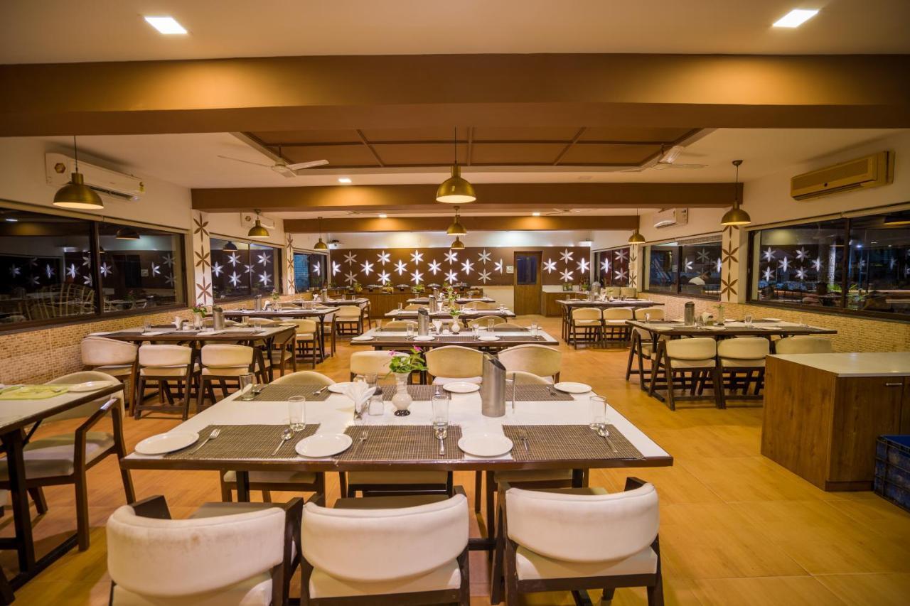 Vananchal Resort Jambughoda Bagian luar foto